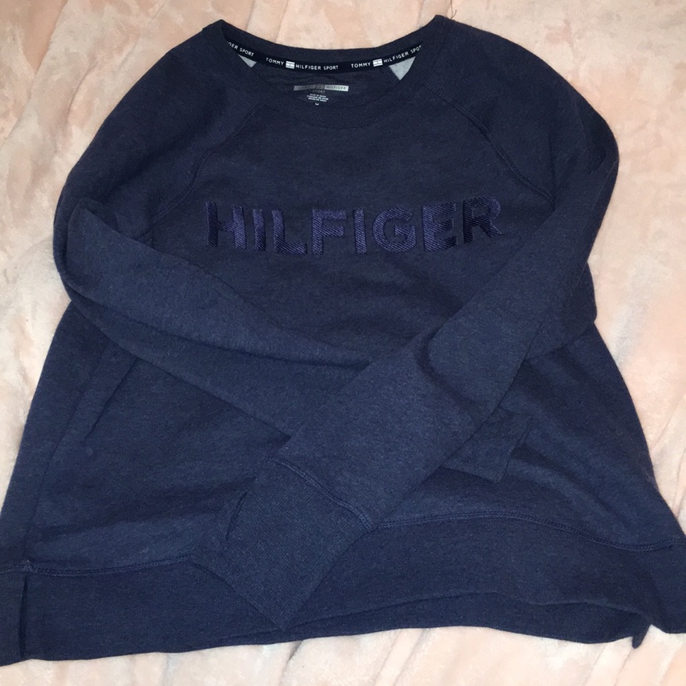 Women’s Tommy Hilfiger sweatshirt